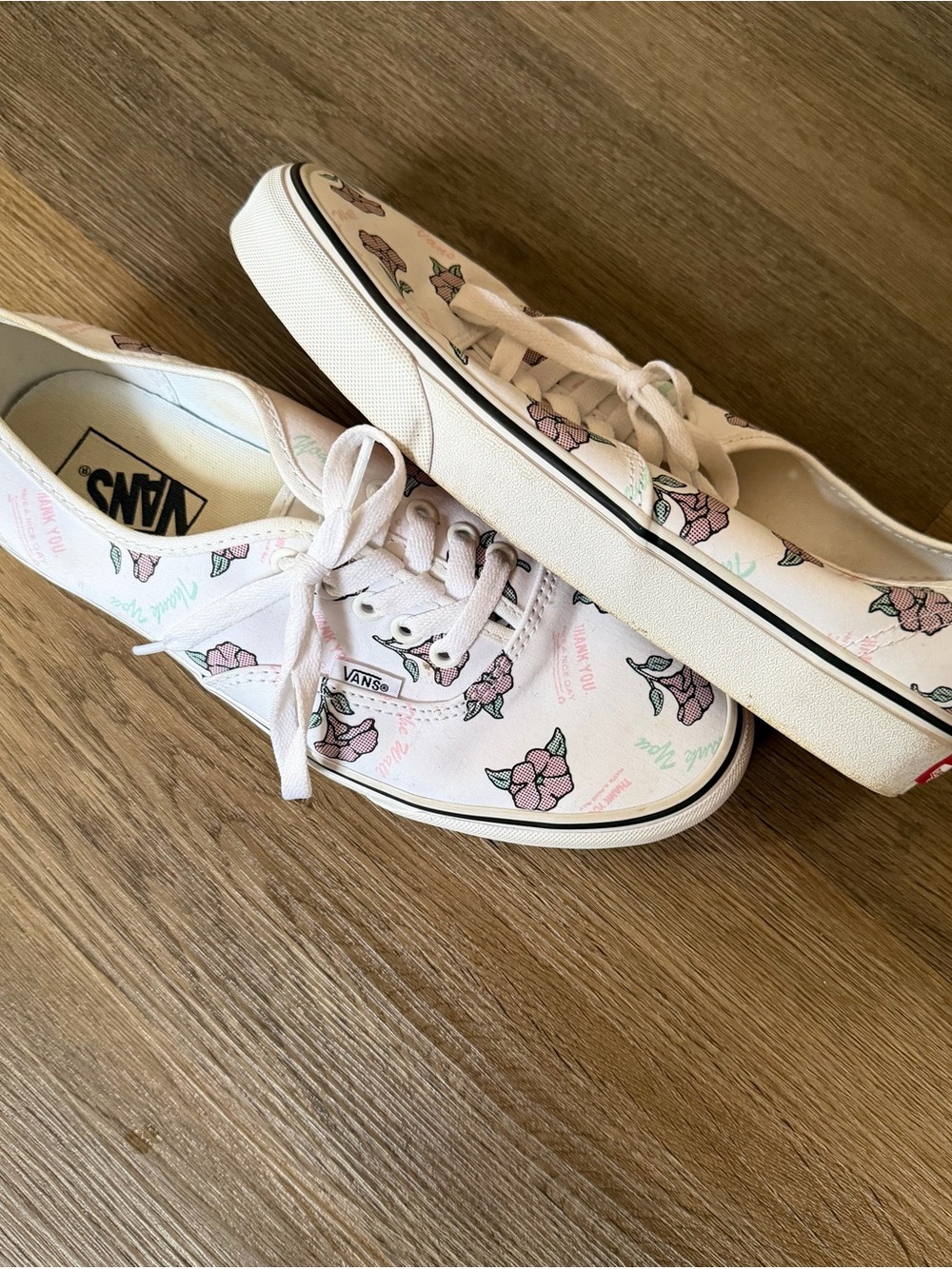 Vans Pink Floral Canvas Lace-Up Sneakers - White Base - Picture 2 of 3